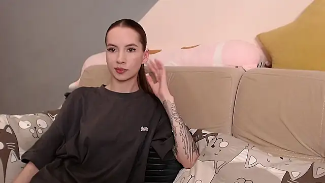 Snapshot of AmbrielHailey chatting on July 2026 10:49:02 PM AmbrielHailey online show from July 2026 10:49:02 PM