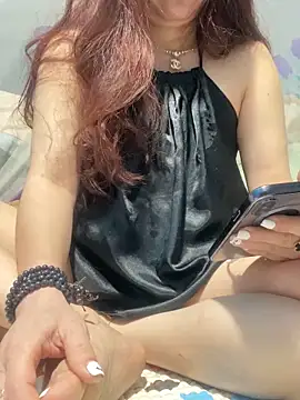 Snapshot of Cesywet chatting on March 2025 10:29:02 PM Cesywet online show from March 2025 10:29:02 PM