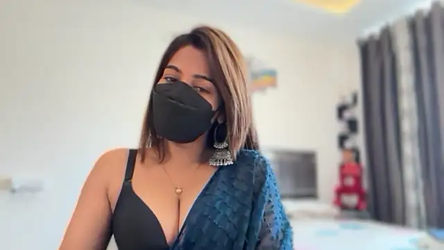 Hotty-Sana online show from March 2026 05:07:01 AM