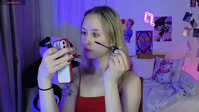 SashaBrooks online show from December 2025 02:02:02 PM