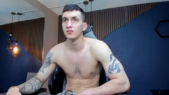 JacksonOlsenn online show from March 2025 03:25:01 PM