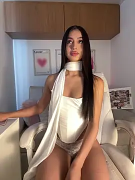 maddy bronw  online show from June 2026 08:32:02 PM