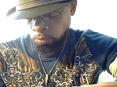 Snapshot of WhiskeyWood_DuhGOD chatting on December 2024 05:17:02 PM WhiskeyWood DuhGOD online show from December 2024 05:17:02 PM