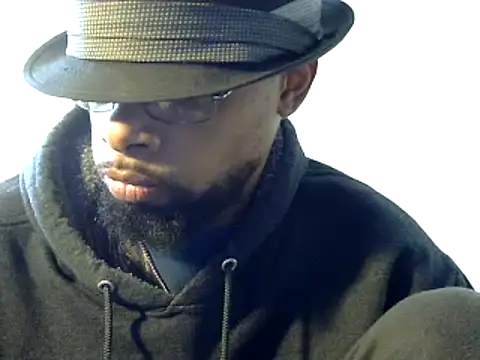 Snapshot of WhiskeyWood_DuhGOD chatting on December 2024 08:22:01 PM WhiskeyWood DuhGOD online show from December 2024 08:22:01 PM