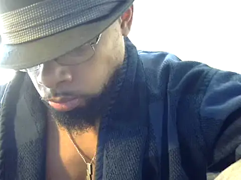 Snapshot of WhiskeyWood_DuhGOD chatting on December 2024 05:37:01 PM WhiskeyWood DuhGOD online show from December 2024 05:37:01 PM