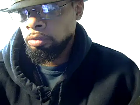 Snapshot of WhiskeyWood_DuhGOD chatting on December 2024 05:18:02 PM WhiskeyWood DuhGOD online show from December 2024 05:18:02 PM