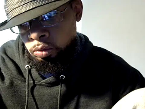 Snapshot of WhiskeyWood_DuhGOD chatting on December 2024 08:25:02 PM WhiskeyWood DuhGOD online show from December 2024 08:25:02 PM