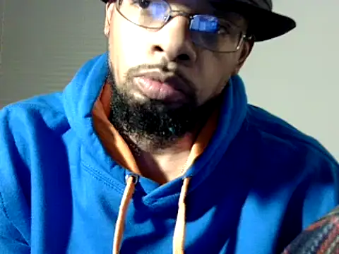 Snapshot of WhiskeyWood_DuhGOD chatting on January 2025 04:29:01 AM WhiskeyWood DuhGOD online show from January 2025 04:29:01 AM