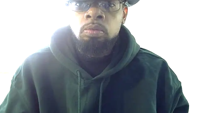 Snapshot of WhiskeyWood_DuhGOD chatting on January 2025 05:11:01 PM WhiskeyWood DuhGOD online show from January 2025 05:11:01 PM