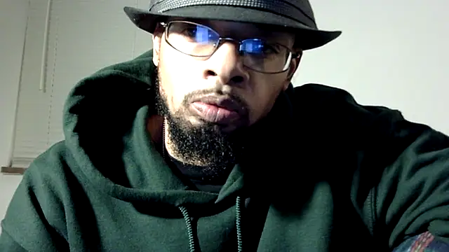 Snapshot of WhiskeyWood_DuhGOD chatting on January 2025 02:48:02 AM WhiskeyWood DuhGOD online show from January 2025 02:48:02 AM