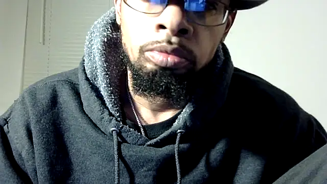 Snapshot of WhiskeyWood_DuhGOD chatting on January 2025 02:21:02 AM WhiskeyWood DuhGOD online show from January 2025 02:21:02 AM