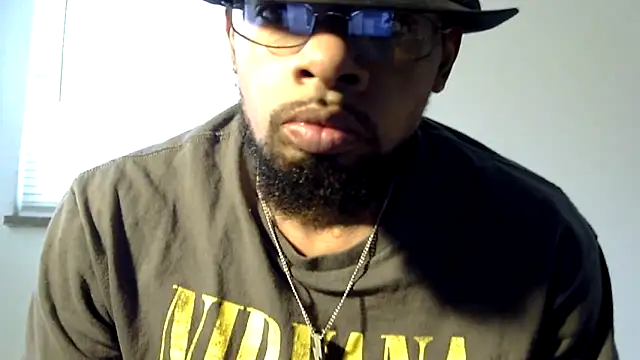 Snapshot of WhiskeyWood_DuhGOD chatting on January 2025 05:32:01 PM WhiskeyWood DuhGOD online show from January 2025 05:32:01 PM