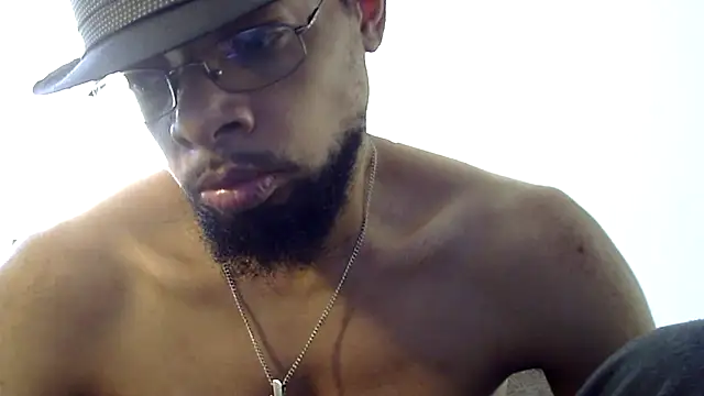 Snapshot of WhiskeyWood_DuhGOD chatting on February 2025 08:41:01 PM WhiskeyWood DuhGOD online show from February 2025 08:41:01 PM