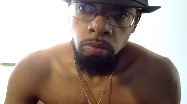 Snapshot of WhiskeyWood_DuhGOD chatting on March 2025 07:38:02 PM WhiskeyWood DuhGOD online show from March 2025 07:38:02 PM