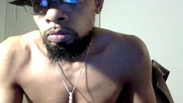 Snapshot of WhiskeyWood_DuhGOD chatting on March 2025 01:24:02 AM WhiskeyWood DuhGOD online show from March 2025 01:24:02 AM