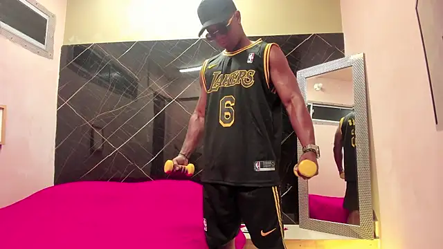 ronnie 7777 online show from January 2025 08:28:01 PM