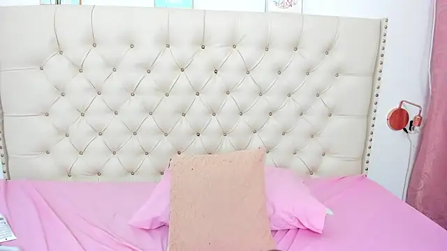 Kim Eli online show from January 2025 01:43:01 AM