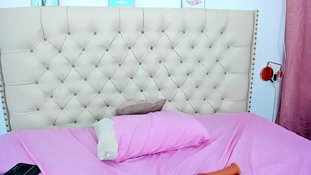 Kim Eli online show from February 2025 10:55:01 PM