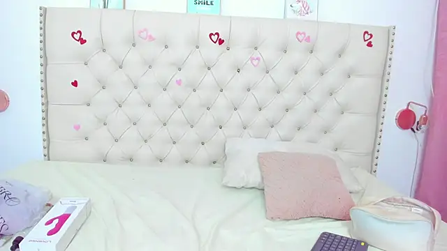 Kim Eli online show from March 2025 07:49:02 PM