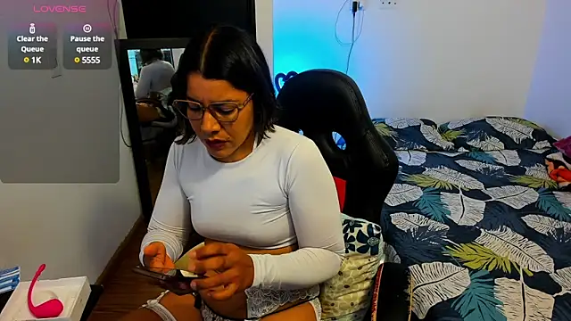 Snapshot of peanut_tangerine chatting on February 2025 06:19:02 PM peanut tangerine online show from February 2025 06:19:02 PM