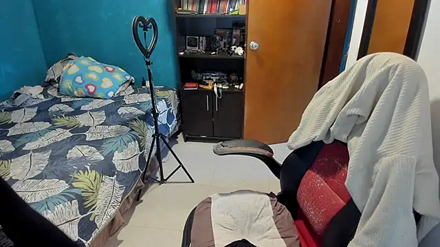 Snapshot of peanut_tangerine chatting on September 2025 10:42:02 PM peanut tangerine online show from September 2025 10:42:02 PM