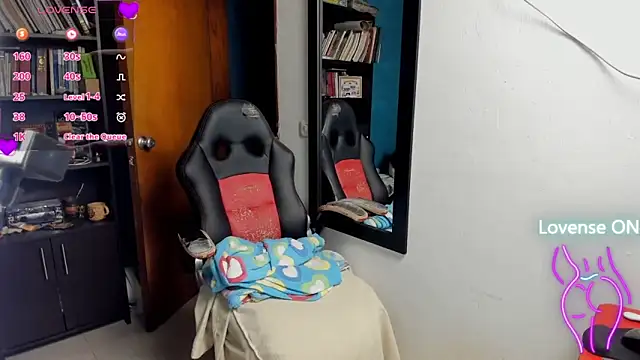 Snapshot of peanut_tangerine chatting on September 2025 11:43:01 PM peanut tangerine online show from September 2025 11:43:01 PM