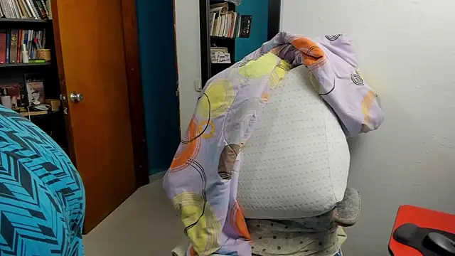 peanut tangerine online show from November 2025 11:06:01 PM