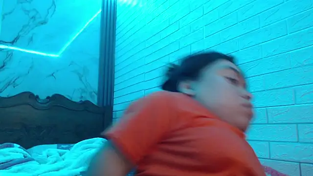 Snapshot of Michelle_Brooks chatting on February 2025 12:05:01 AM Michelle Brooks online show from February 2025 12:05:01 AM