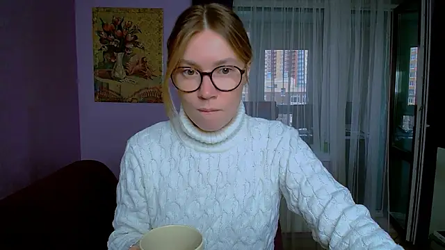 Snapshot of TaylorBre chatting on October 2025 06:23:02 AM TaylorBre online show from October 2025 06:23:02 AM