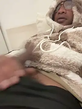 fernandmalach471 online show from December 2024 11:24:02 AM