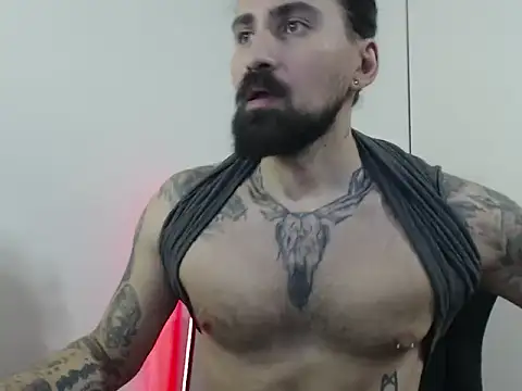 MateoHunk online show from January 2026 05:37:01 PM