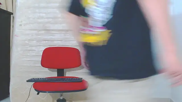 Keeny16 online show from December 2024 04:43:02 AM