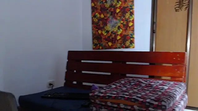 Keeny16 online show from January 2025 04:38:01 AM