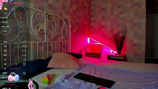 Kira yoon online show from February 2025 11:04:01 PM