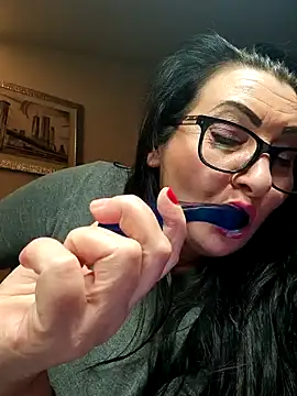 Genoveva73sexy online show from December 2024 11:41:02 PM