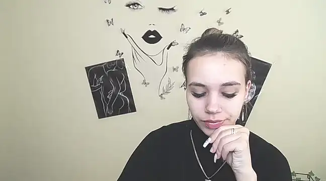 Snapshot of _StAcY chatting on March 2025 07:15:01 AM StAcY online show from March 2025 07:15:01 AM