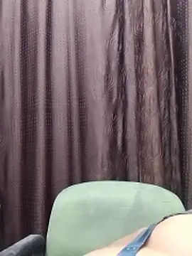 Lalisa sexy online show from November 2025 04:45:02 PM