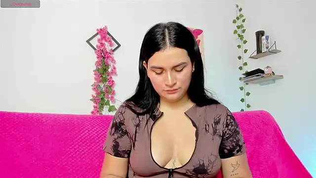 Emic  online show from January 2025 03:14:02 PM