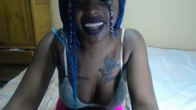 Snapshot of _Zooee chatting on February 2025 11:04:02 PM Zooee online show from February 2025 11:04:02 PM