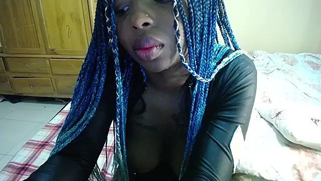 Snapshot of _Zooee chatting on February 2025 05:16:01 PM Zooee online show from February 2025 05:16:01 PM