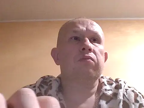 Snapshot of X46x chatting on November 2025 08:51:01 PM X46x online show from November 2025 08:51:01 PM