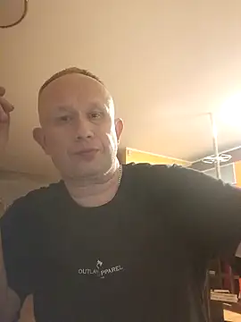 Snapshot of X46x chatting on December 2025 05:14:01 AM X46x online show from December 2025 05:14:01 AM