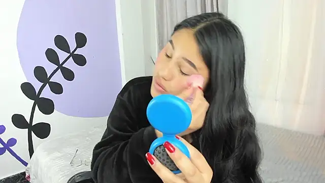 Little Ivy online show from March 2026 07:10:02 PM