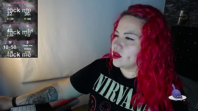 Bruja  Scarlata online show from March 2025 02:02:02 PM