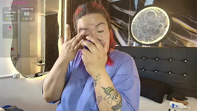 Bruja  Scarlata online show from September 2025 11:54:01 AM