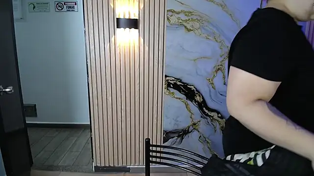 Bruja  Scarlata online show from October 2025 10:06:01 AM