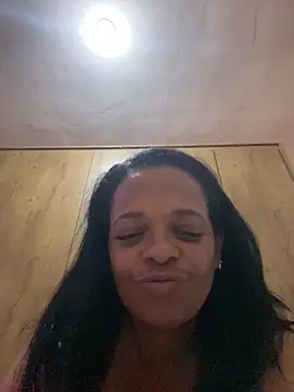 Snapshot of lomagata chatting on February 2026 01:37:02 AM lomagata online show from February 2026 01:37:02 AM