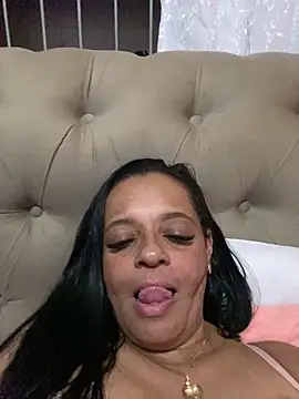 Snapshot of lomagata chatting on February 2026 02:08:01 AM lomagata online show from February 2026 02:08:01 AM