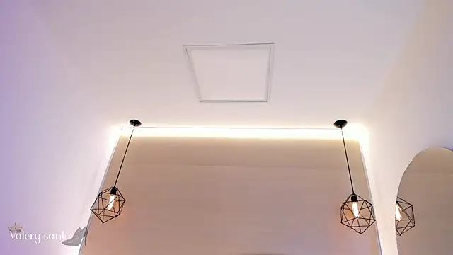 valerysantos  online show from December 2025 01:05:02 PM