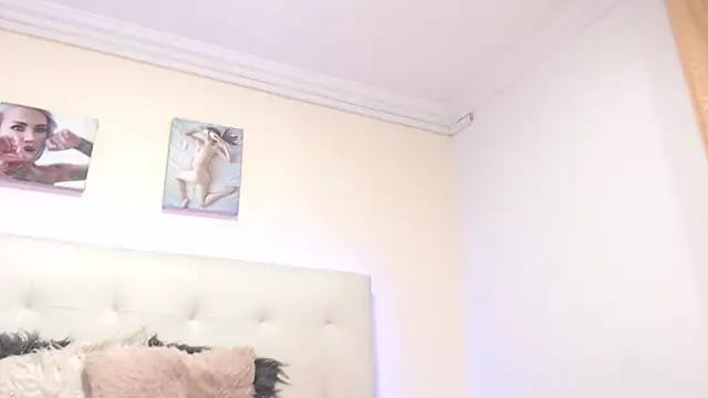 Chloe Brownx online show from June 2026 12:32:02 AM